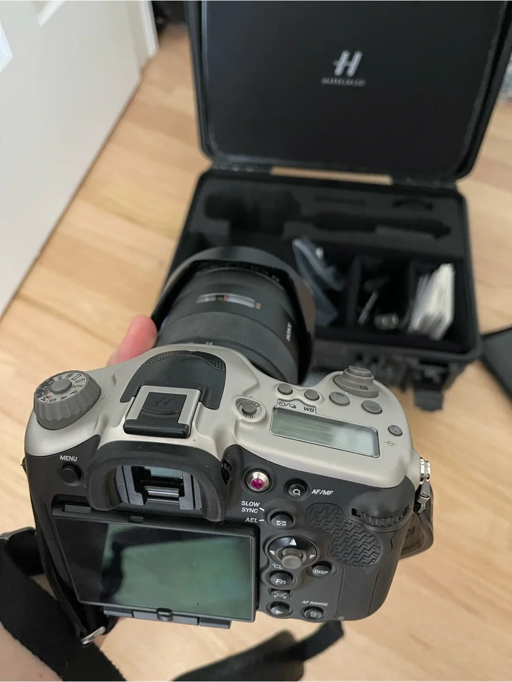 Silver Camera Kit with Black Lens and Case